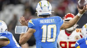 Chargers-Raiders MNF Parlay Predictions, Picks, Odds: NFL Week 2 SGP Best Bets (Monday, Sept. 15)