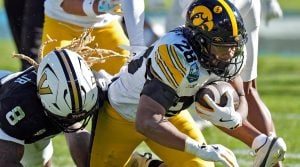 Iowa Hawkeyes 2026 College Football Preview, Betting Odds, Picks & Predictions
