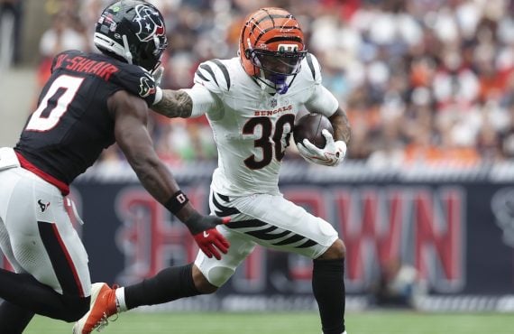 NFL Week 3 Player Props: Chase Brown, David Montgomery and Garrett Wilson Best Bets
