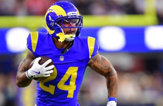 NFL Week 6 Touchdown Picks: Chuba Hubbard & Blake Corum Anytime TD Bets