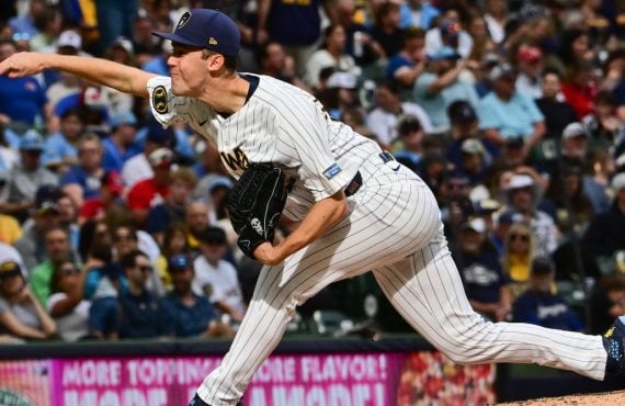 Padres vs. Brewers Game 1 Picks, Predictions & Odds: MLB Playoffs Divisional Series