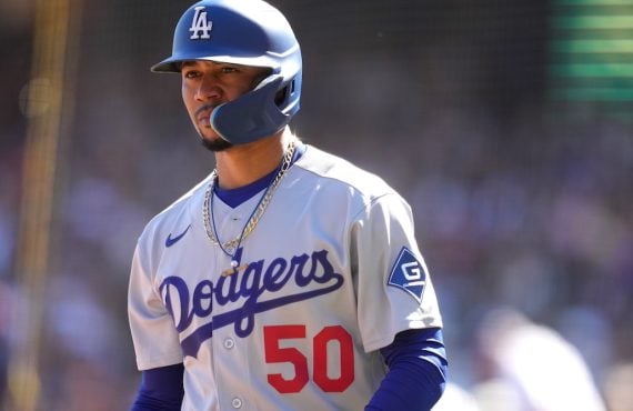Fliff's $250 Welcome Offer Is a Perfect Fit for MLB Division Series and UFC 332